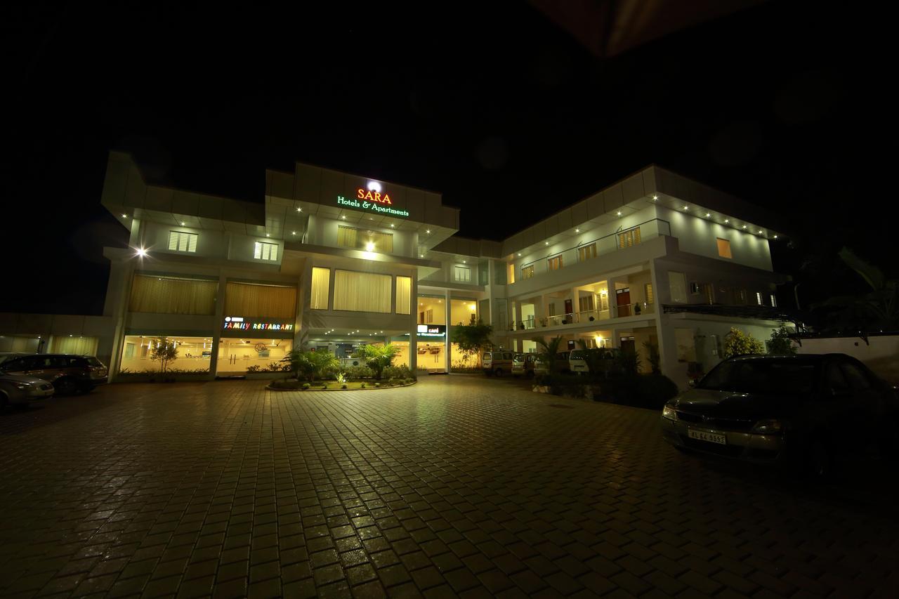Sara Hotels And Apartments Nedumbassery Exteriör bild